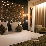 Mercure Bordeaux Aeroport Hotel 4*