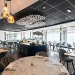 Mercure Bordeaux Aeroport Hotel 4*