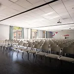 Mercure Bordeaux Aeroport 4*