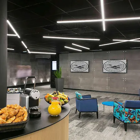 머큐어 보르도 아에로포르 4* Mérignac