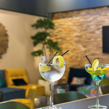 Mercure Bordeaux Aeroport 4*
