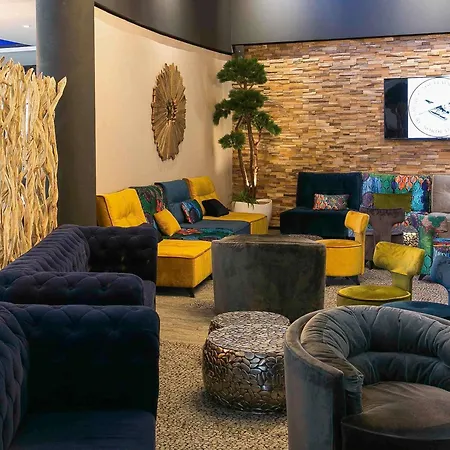 Mercure Bordeaux Aeroport Hotel 4*