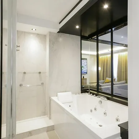 Hotel Mercure Bordeaux Aeroport 4*
