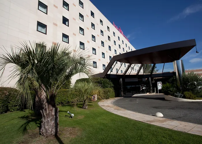 Mercure Bordeaux Aeroport 4*