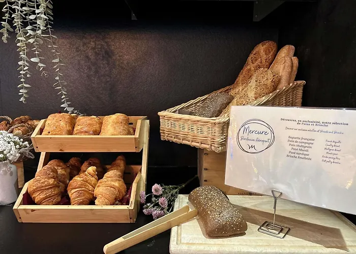 Готель Mercure Bordeaux Aeroport 4*