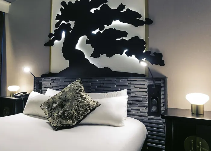 Mercure Bordeaux Aeroport Готель Мериньяк